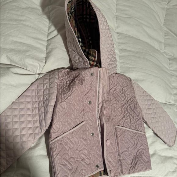 Burberry Pink Quilted Kids Raincoat - Picture 5 of 8